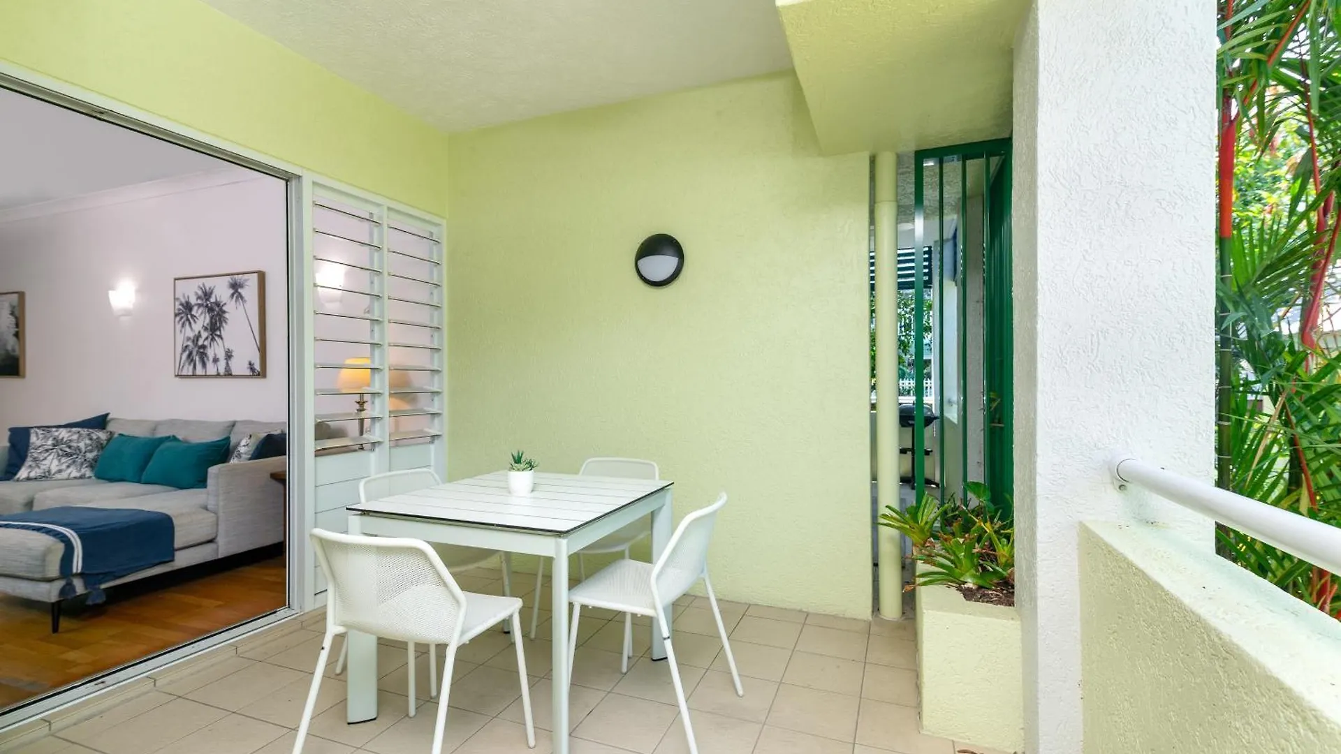 Aparthotel Verandahs Boutique Apartments Port Douglas
