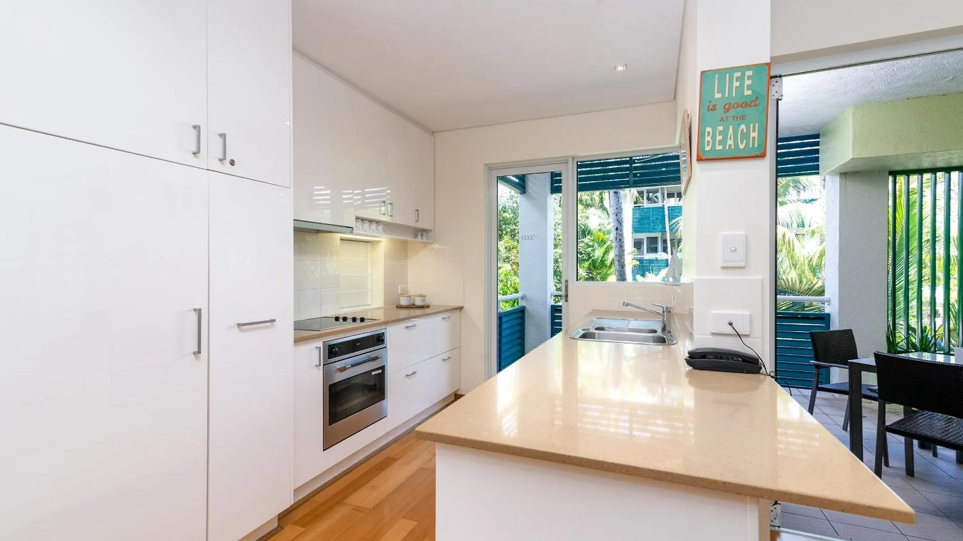 Verandahs Boutique Apartments Port Douglas